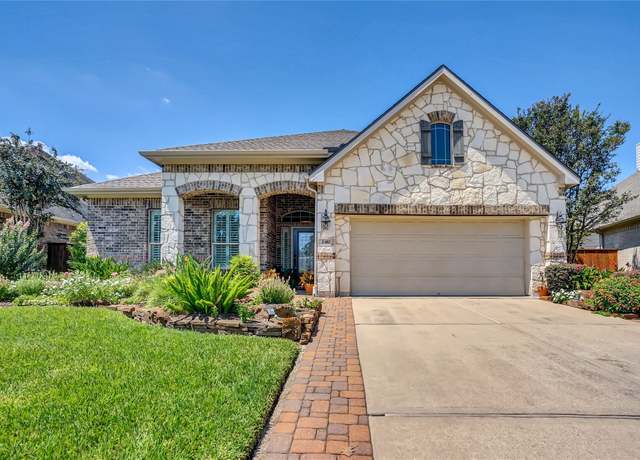 Property at 2410 W Tuschman, Pearland, TX 77581, 3 beds, 2 baths