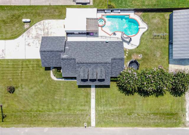Property at 133 County Road 2208, Cleveland, TX 77327, 3 beds, 2 baths
