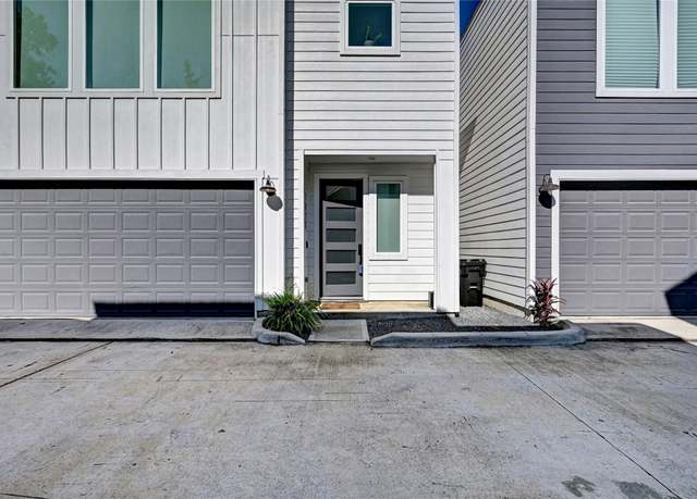 Property at 107 W Whitney St Unit E, Houston, TX 77018, 3 beds, 2.5 baths