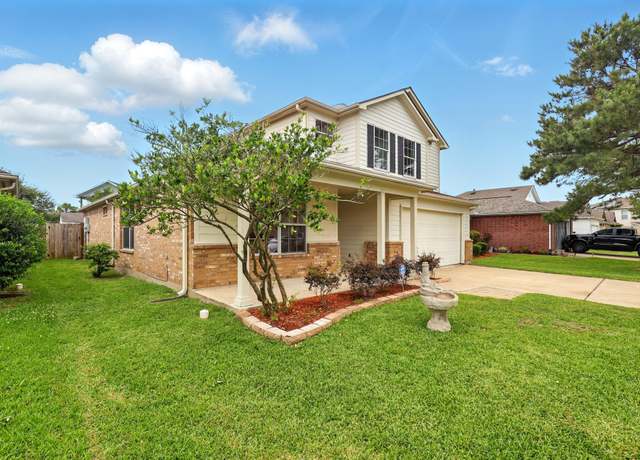 Property at 5318 Cilantro Ln, Baytown, TX 77521, 4 beds, 2.5 baths