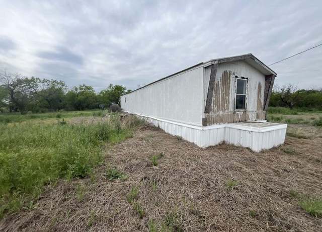 Property at 12942 Mcfall Rd, Iowa Park, TX 76367, 2 beds, 1 bath