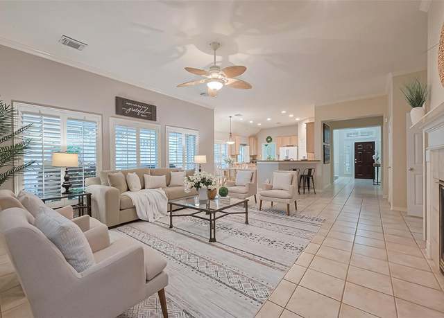 Property at 306 Lago Vista St, Kemah, TX 77565, 3 beds, 2 baths
