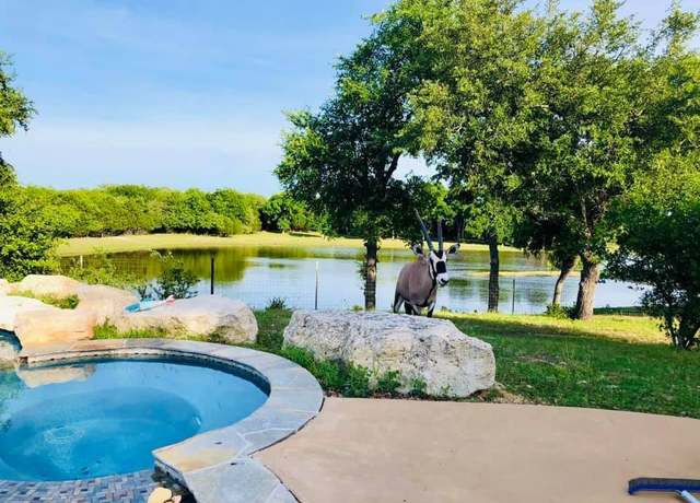 Property at 6101 County Road 208, Lampasas, TX 76550, 5 beds, 3 baths