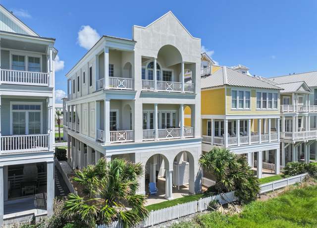 Property at 1745 Seaside Dr, Galveston, TX 77550, 4 beds, 3.5 baths