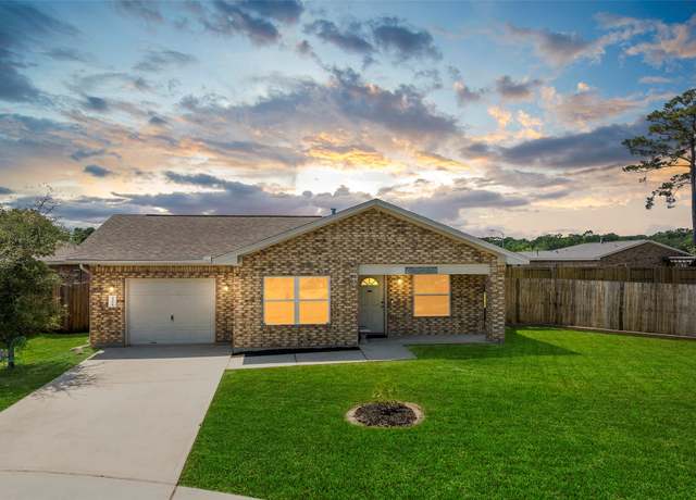 Property at 8404 Shady Vista Cir, Houston, TX 77028, 3 beds, 2 baths
