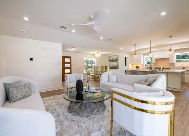 Property at 4426 Lemac Dr, Houston, TX 77096, 4 beds, 3.5 baths