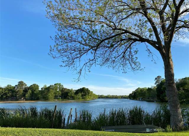 Property at 85 County Road 1333, Liberty, TX 77575, 3 beds, 2.5 baths