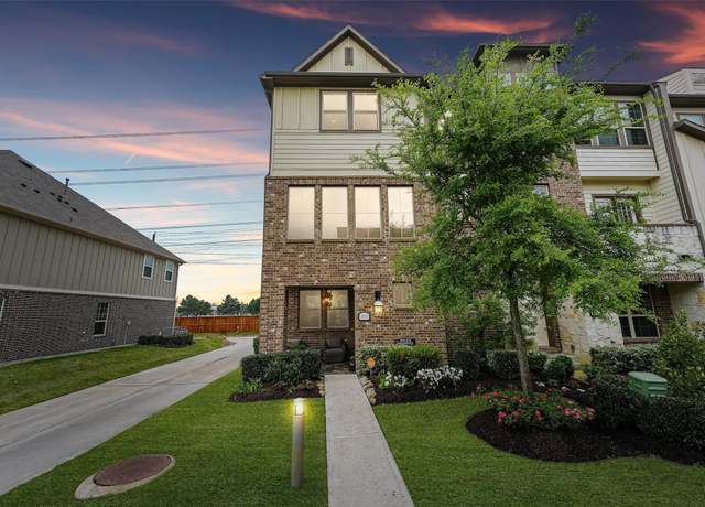 Property at 18303 Crystal Knoll Dr, Cypress, TX 77433, 4 beds, 3.5 baths