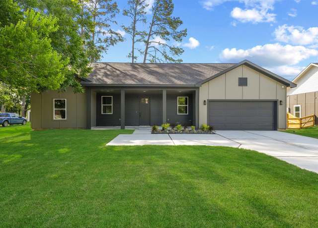 Property at 256 Davis Bend Rd, Alvin, TX 77511, 5 beds, 3 baths