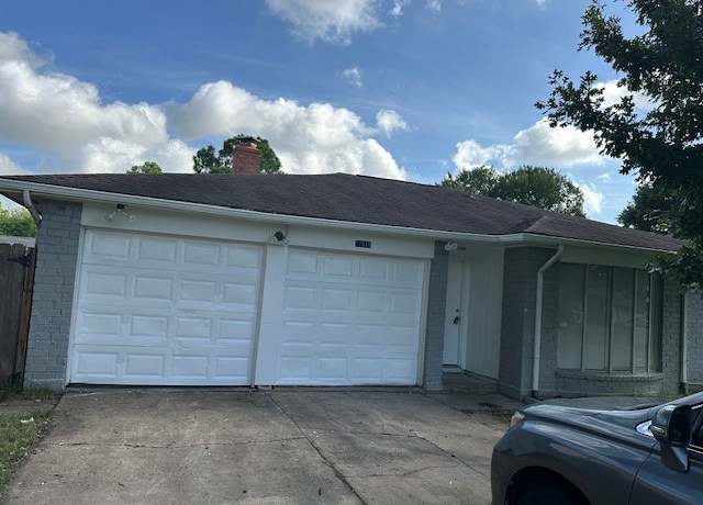 Property at 11518 Vinedale Dr, Houston, TX 77099, 3 beds, 2 baths