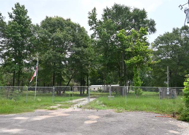 Property at 183 Road 3817, Cleveland, TX 77328, 3 beds, 2 baths