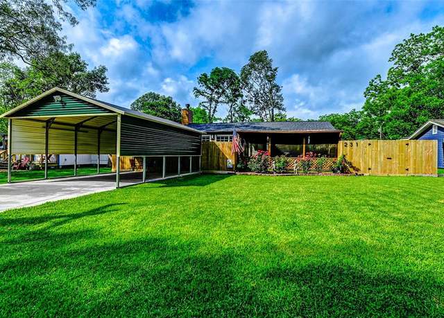 Property at 231 Pine Shadows Dr, Livingston, TX 77351, 2 beds, 1 bath