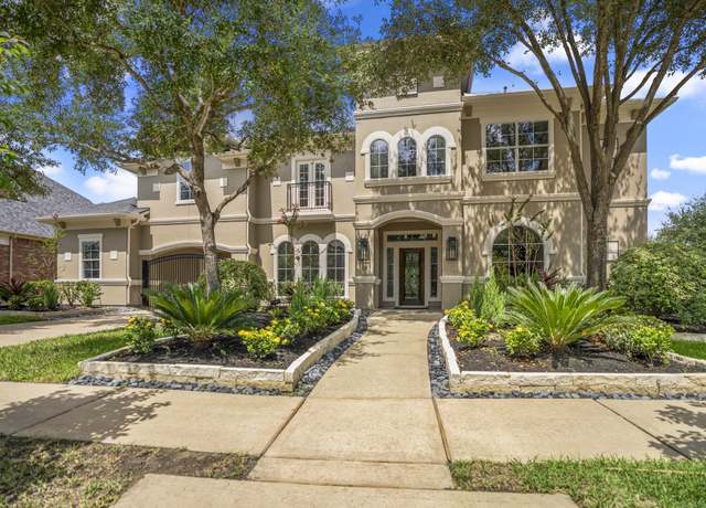 Property at 18602 Yorkshire Manor Ct, Spring, TX 77379, 4 beds, 3.5 baths