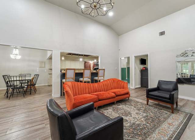 Property at 1506 Sahara Dr, Crosby, TX 77532, 4 beds, 3 baths