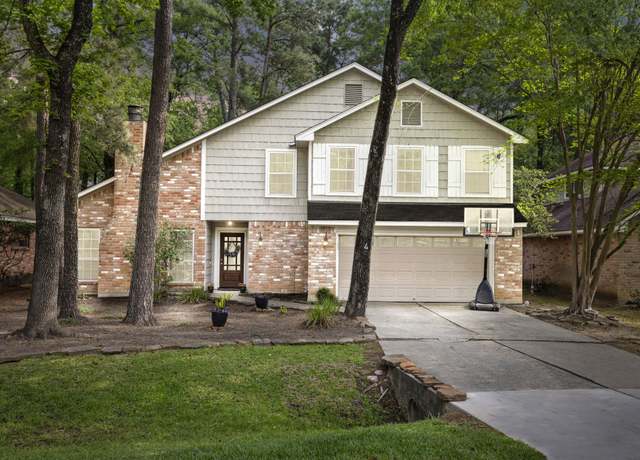 Property at 4 Hickory Oak Dr, Spring, TX 77381, 4 beds, 2.5 baths