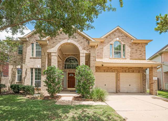 Property at 11419 Ashford Pne, Sugar Land, TX 77478, 4 beds, 2.5 baths