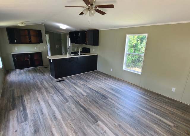 Property at 340 E Fox St, Kountze, TX 77625, 3 beds, 2 baths