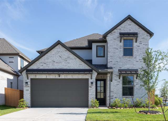 Property at 12810 Raemoir Dr, Humble, TX 77346, 4 beds, 3.5 baths