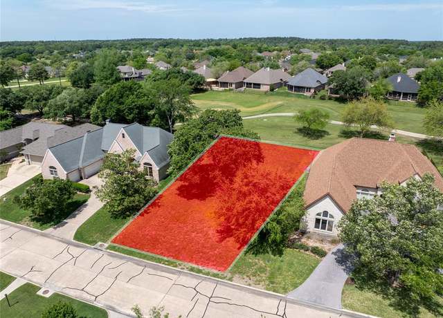 Property at 27 Greenview, Montgomery, TX 77356