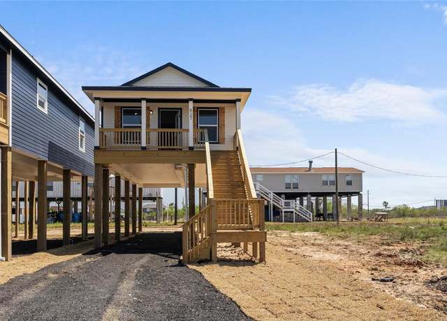 Property at 827 22nd St, San Leon, TX 77539, 2 beds, 2 baths