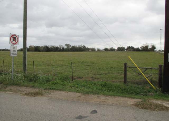 Property at 0 Rexville Road Kloecker R, Sealy, TX 77474