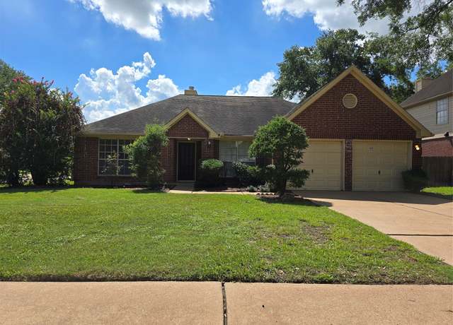 Property at 14030 Torrey Village Dr, Houston, TX 77014, 4 beds, 2 baths