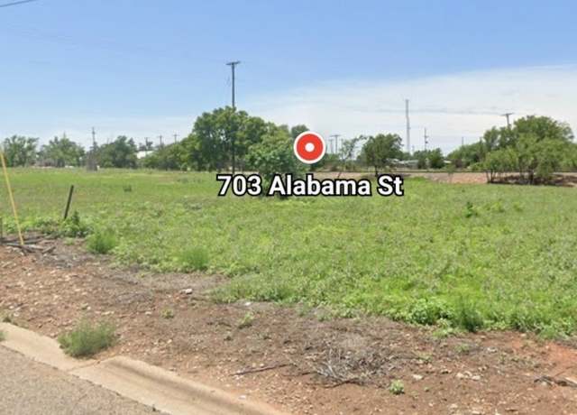 Property at 703 Alabama St, Borger, TX 79007