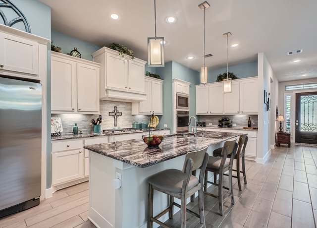 Property at 13224 N Salmon River Cir, Humble, TX 77346, 3 beds, 3 baths
