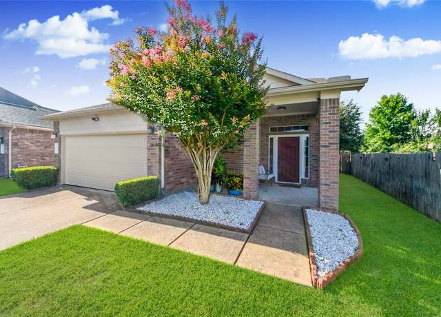 Property at 2014 Fisher Trace Ct, Spring, TX 77373, 3 beds, 2.5 baths