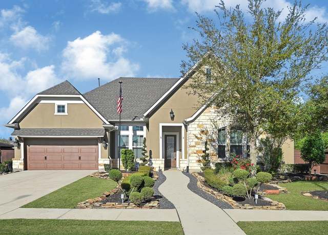 Property at 10102 Hooke Dr, Iowa Colony, TX 77583, 4 beds, 3.5 baths