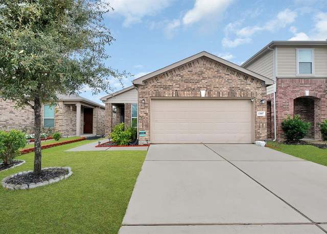 Property at 13067 Mills Grove Dr, Houston, TX 77070, 3 beds, 2 baths