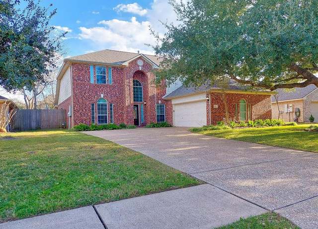 Property at 1091 Gladstone Dr, League City, TX 77573, 3 beds, 2.5 baths