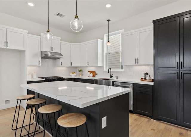 Property at 723 Marcella St Unit E, Houston, TX 77091, 3 beds, 3.5 baths