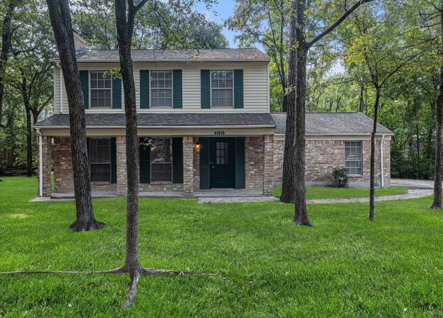Property at 11915 S Red Cedar Cir, The Woodlands, TX 77380, 3 beds, 2.5 baths