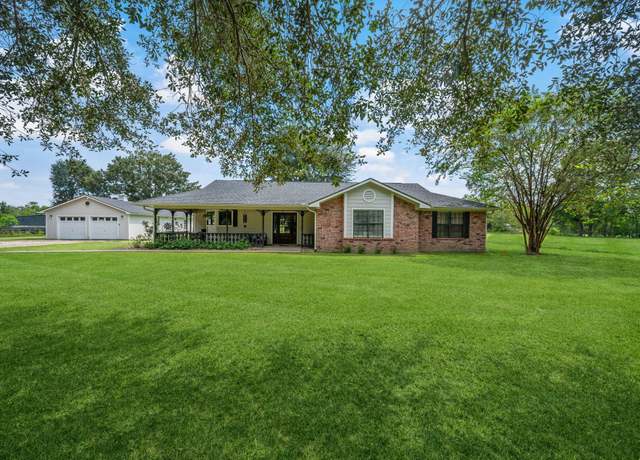 Property at 1074 County Road 2252, Cleveland, TX 77327, 3 beds, 2.5 baths