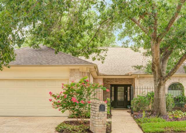 Property at 6510 Preston Trail Dr, Houston, TX 77069, 3 beds, 2 baths