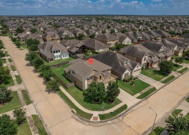 Property at 3203 Pimlico Pine Ln, Katy, TX 77494, 5 beds, 4.5 baths