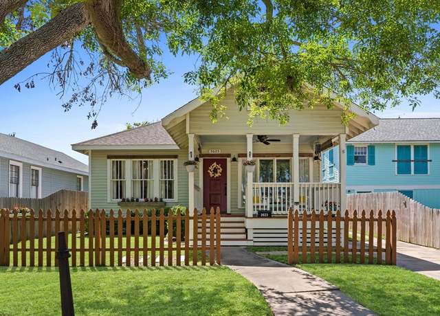 Property at 3623 Bernardo de Galvez, Galveston, TX 77550, 3 beds, 2.5 baths