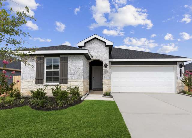 Property at 311 Emma St, Angleton, TX 77515, 3 beds, 2 baths