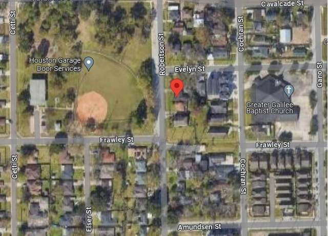 Property at 4614 Robertson St, Houston, TX 77009