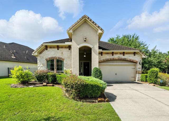 Property at 4914 Fairford Dr, Sugar Land, TX 77479, 3 beds, 3.5 baths