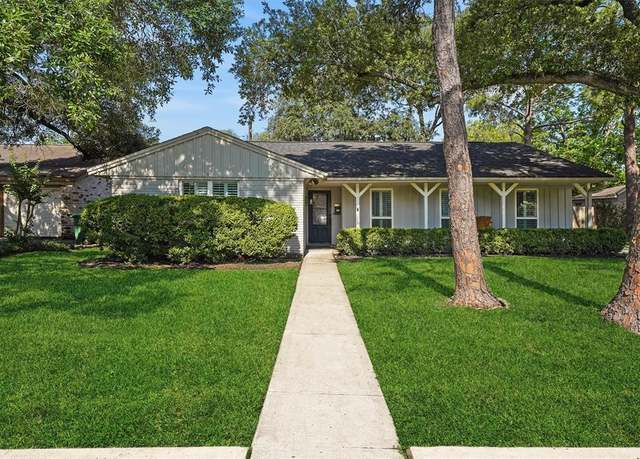 Property at 11914 Atwell Dr, Houston, TX 77035, 3 beds, 2 baths