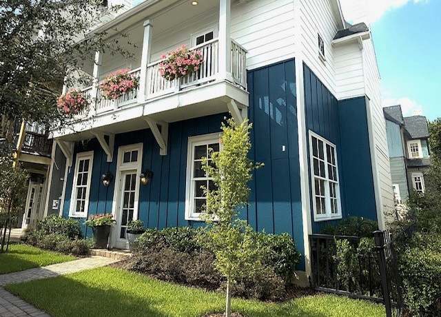 Property at 606 Delmar, Houston, TX 77023, 3 beds, 3.5 baths