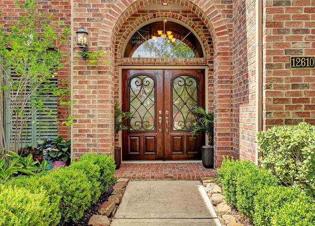 Property at 12610 Blanco Terrace Ln, Houston, TX 77041, 5 beds, 4 baths