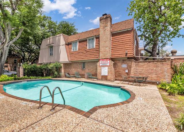 Property at 386 N Post Oak Ln, Houston, TX 77024, 2 beds, 2.5 baths