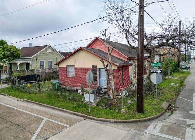 Property at 2019 Elysian St, Houston, TX 77026