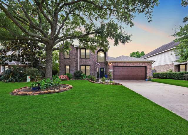 Property at 2405 Deerfield Dr, Katy, TX 77493, 4 beds, 2.5 baths