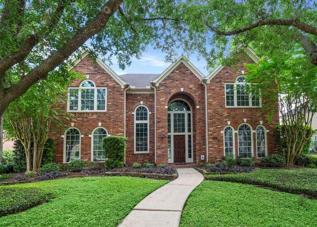 Property at 4831 Keneshaw St, Sugar Land, TX 77479, 4 beds, 3.5 baths