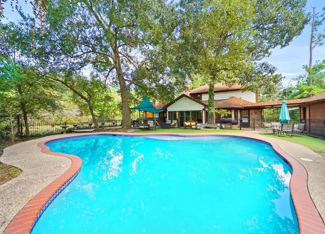 Property at 302 Tall Pines Dr, Magnolia, TX 77354, 5 beds, 3.5 baths