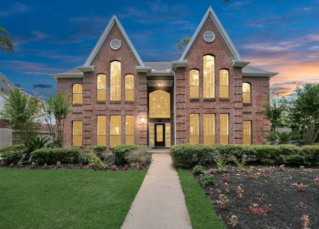 Property at 3518 Rolling Forest Dr, Spring, TX 77388, 4 beds, 3.5 baths